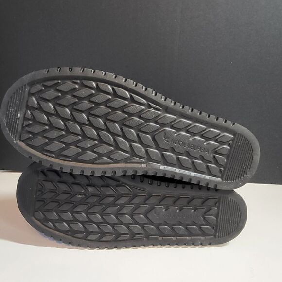 Koolaburra by Uggs Short Black Boots - Picture 6 of 10